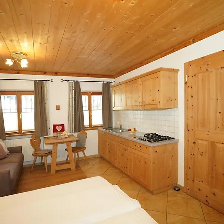 Schmiedhof Apartment *