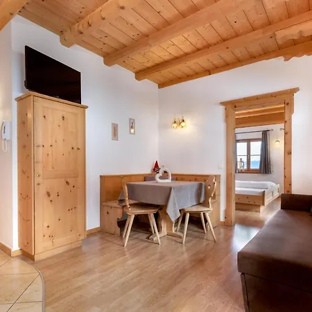 Schmiedhof Apartment *